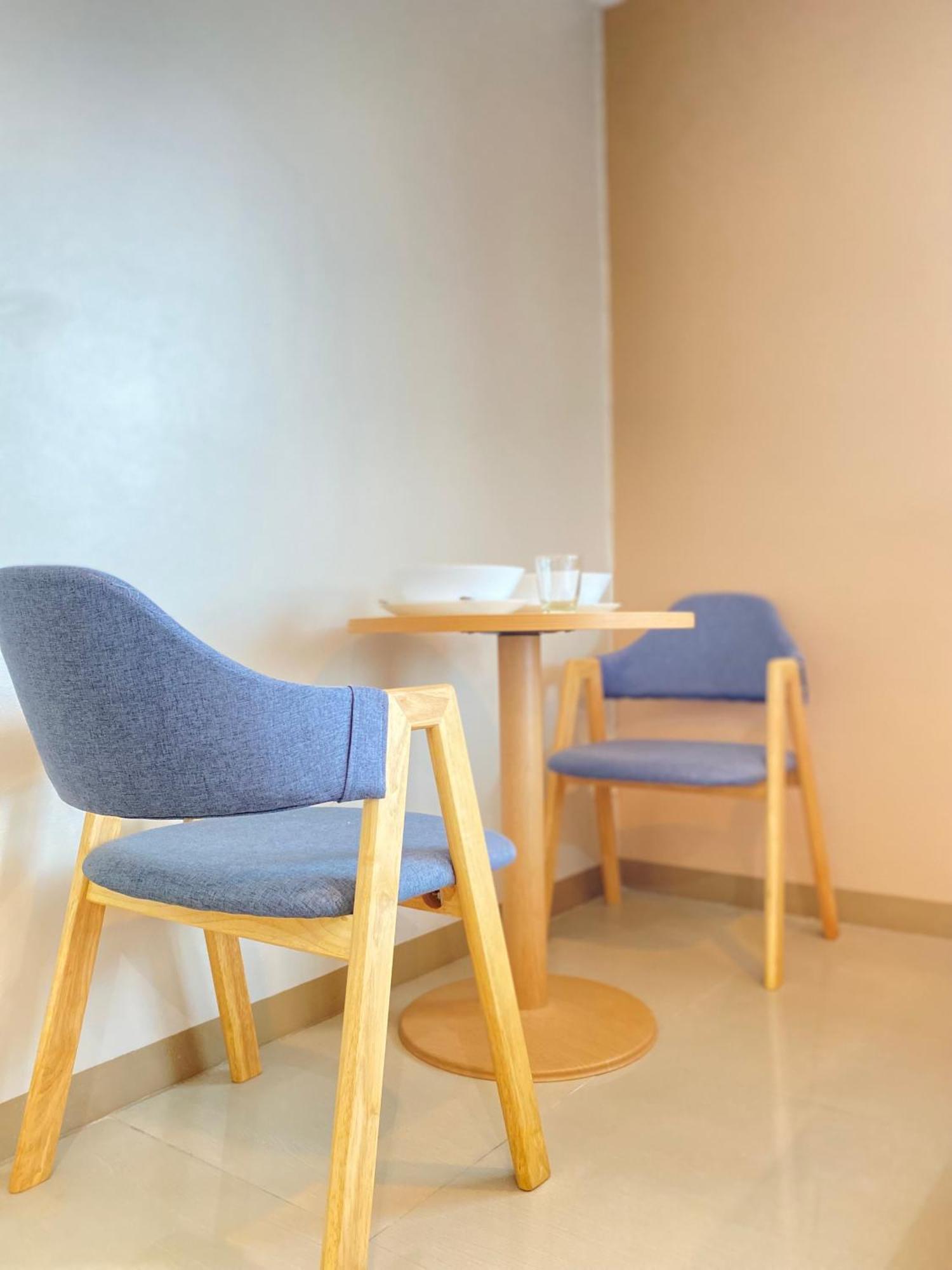 Ck2 Hotel Bangkok Bagian luar foto